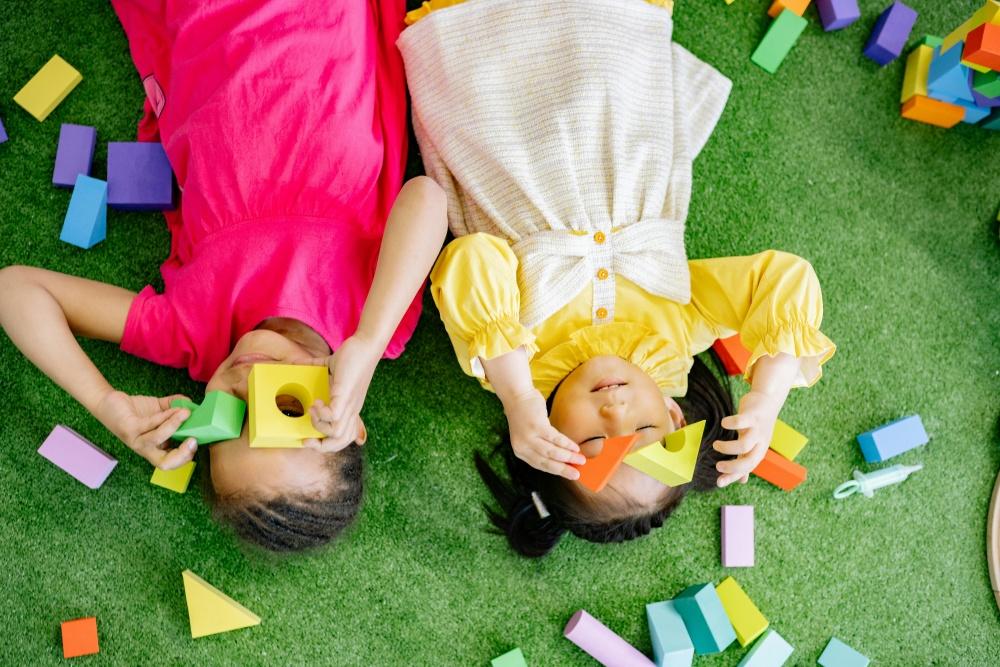 children-playing-shapes
